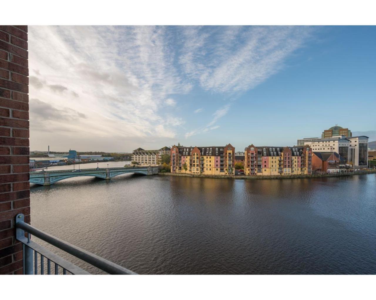 Central Belfast Apartments Pottinger'S Quay מראה חיצוני תמונה