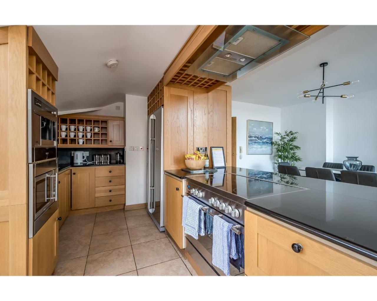 Central Belfast Apartments Pottinger'S Quay מראה חיצוני תמונה