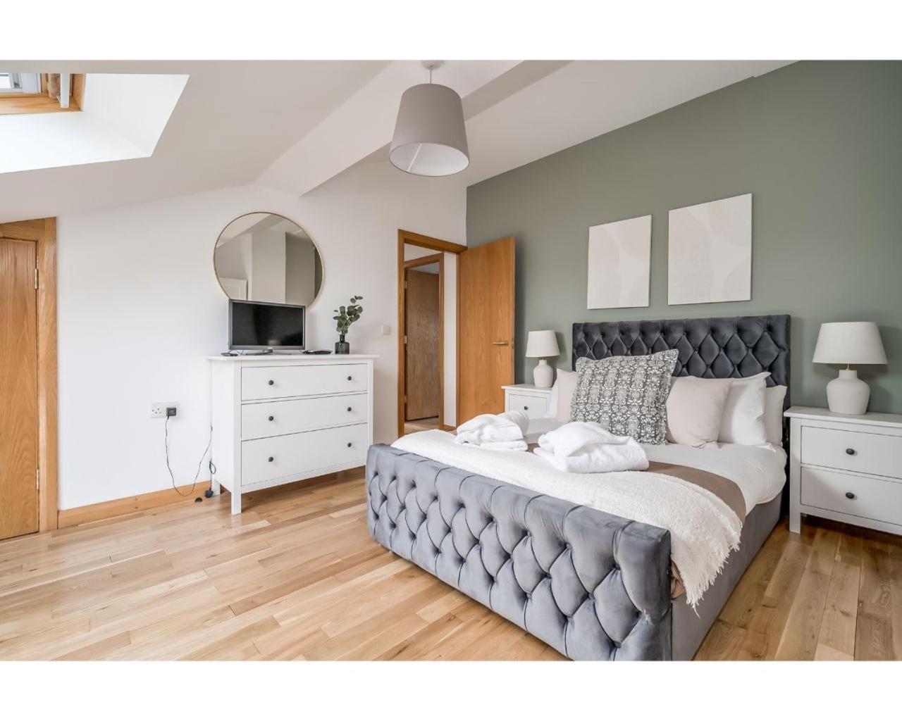 Central Belfast Apartments Pottinger'S Quay מראה חיצוני תמונה